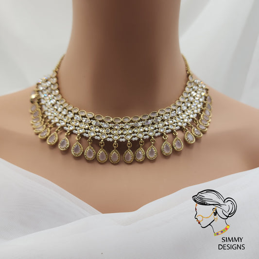 Bushra necklace set ( pastel pink)