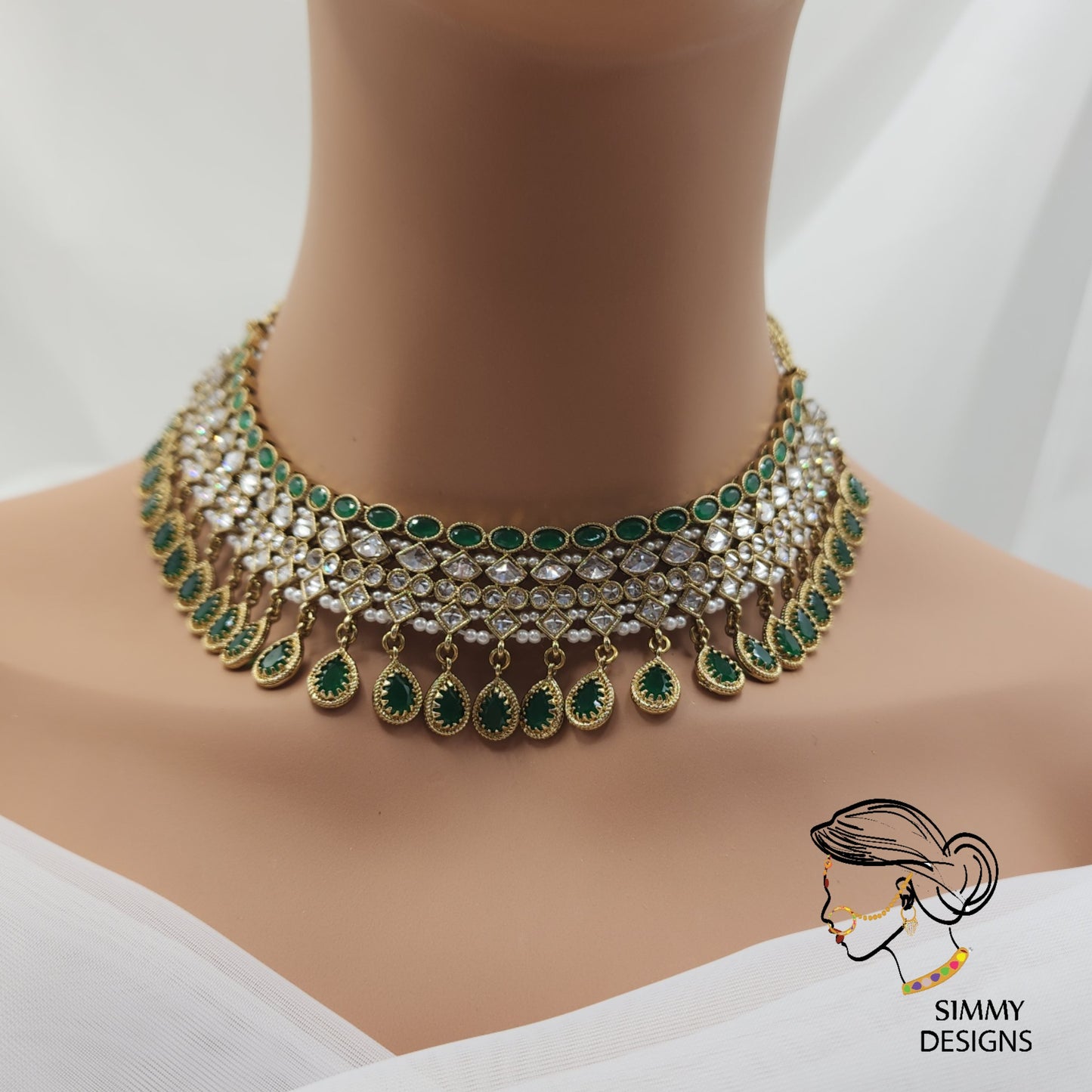 Bushra necklace set (Green)